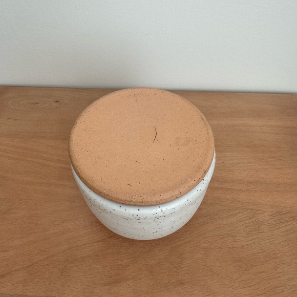 Butter Keeper - Picture 4 of 5